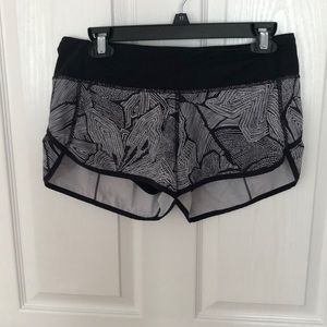 lululemon speed short